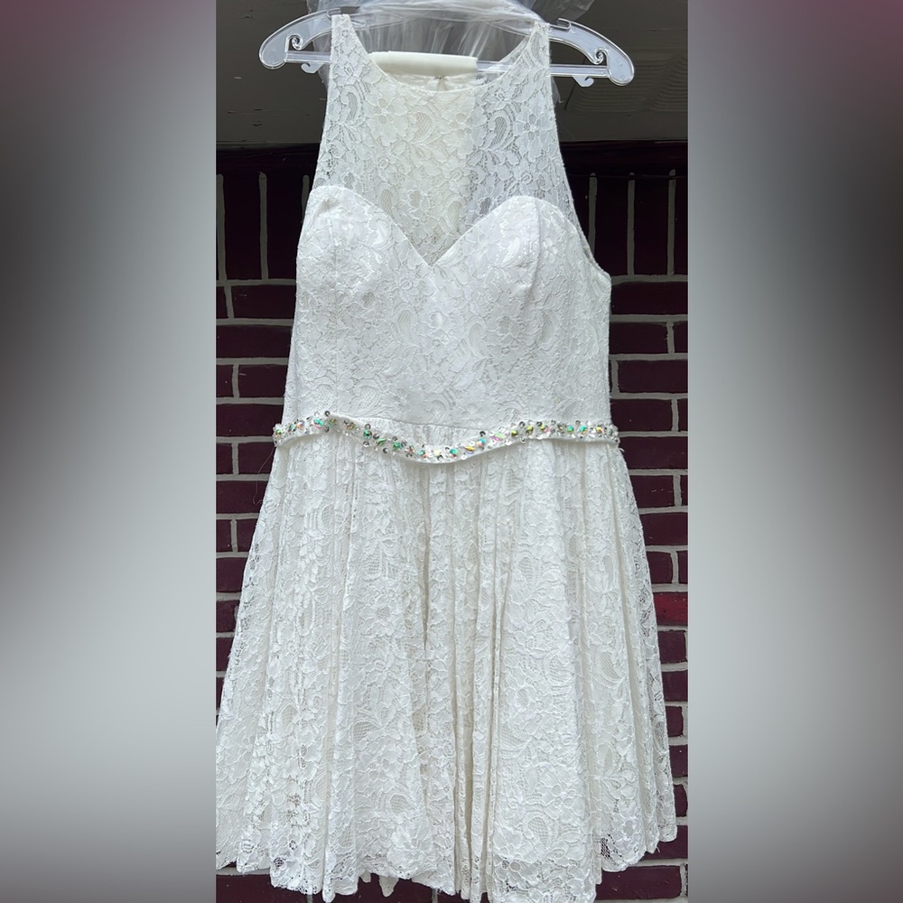 lace dress